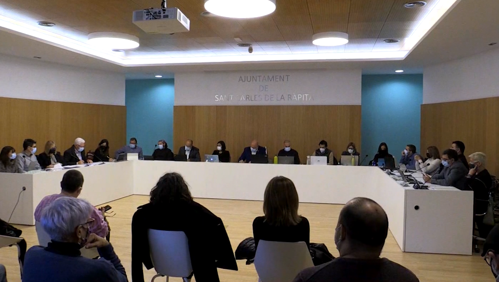 El ple de Sant Carles de la Ràpita aprova el canvi de nom amb la